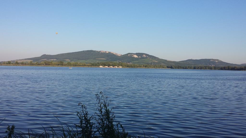 Vila Moravia Пасохлавки Экстерьер фото